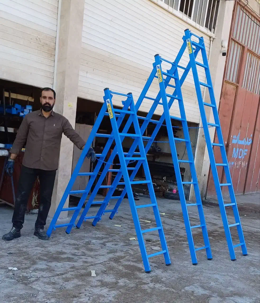 تولید نردبان های مخابراتی/ فلزی / کشویی/ دوطرفه|ابزارآلات|یزد, |دیوار