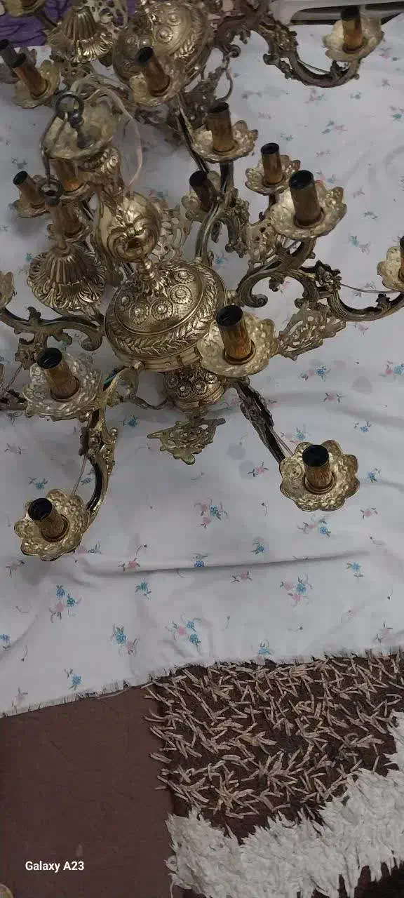 دو عدد لوستر برنزی سایز بزرگ ۱۲شعله|لوستر و چراغ آویز|همدان, |دیوار