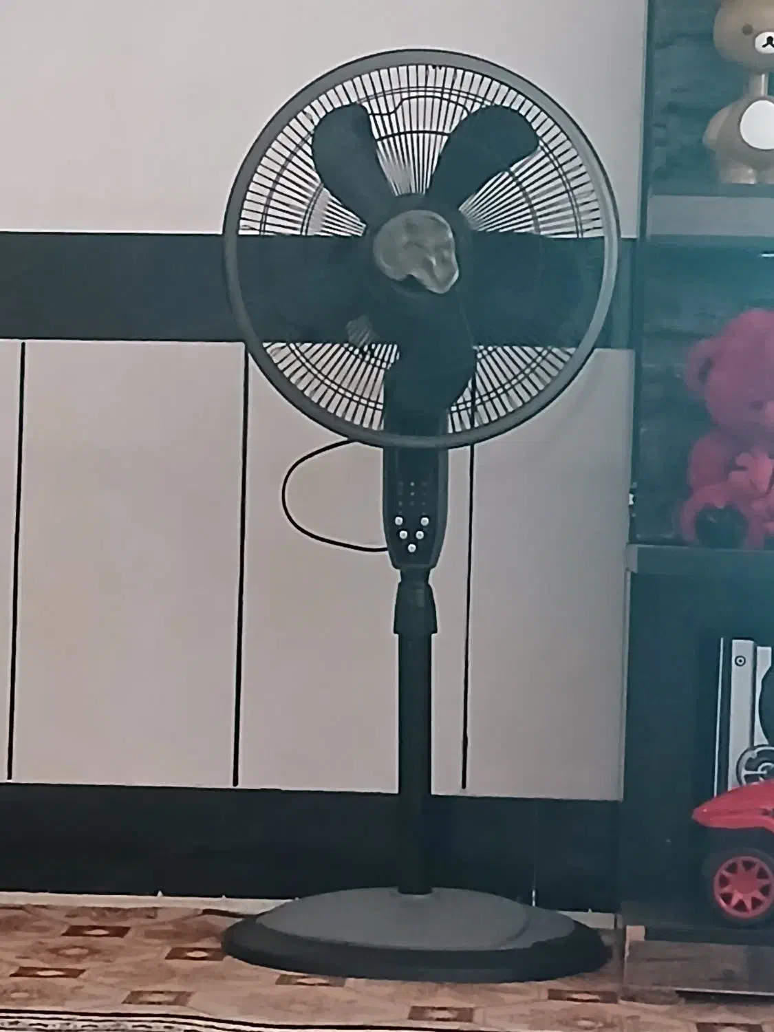 پنکه کنترل دار|پنکه و تصفیه‌کنندهٔ هوا|مینودشت, |دیوار