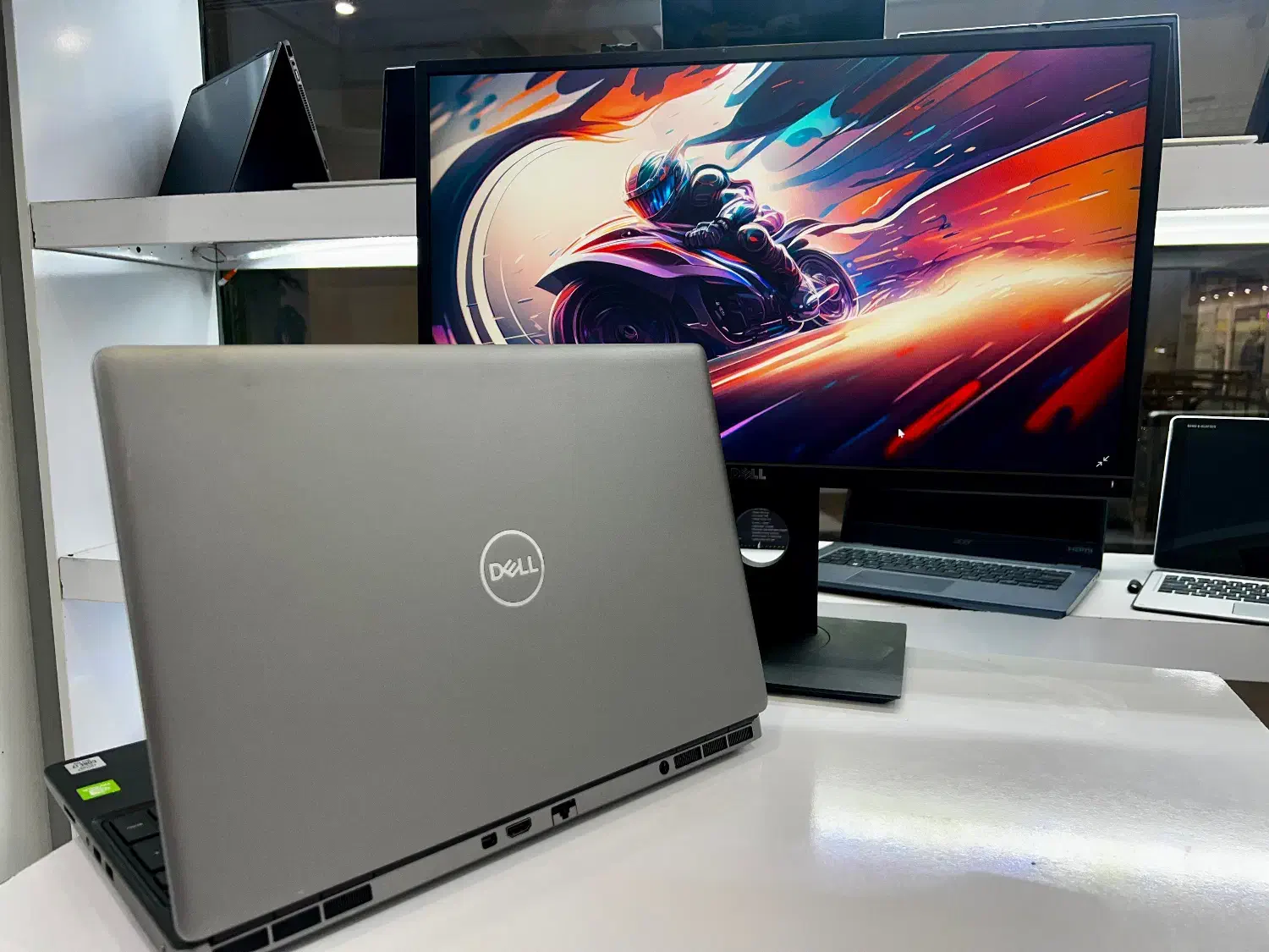 لپتاپ گرافیک دار DELL نسل 10 رم 32/ هارد 1 ترا ssd|رایانه همراه|مشهد, احمدآباد|دیوار