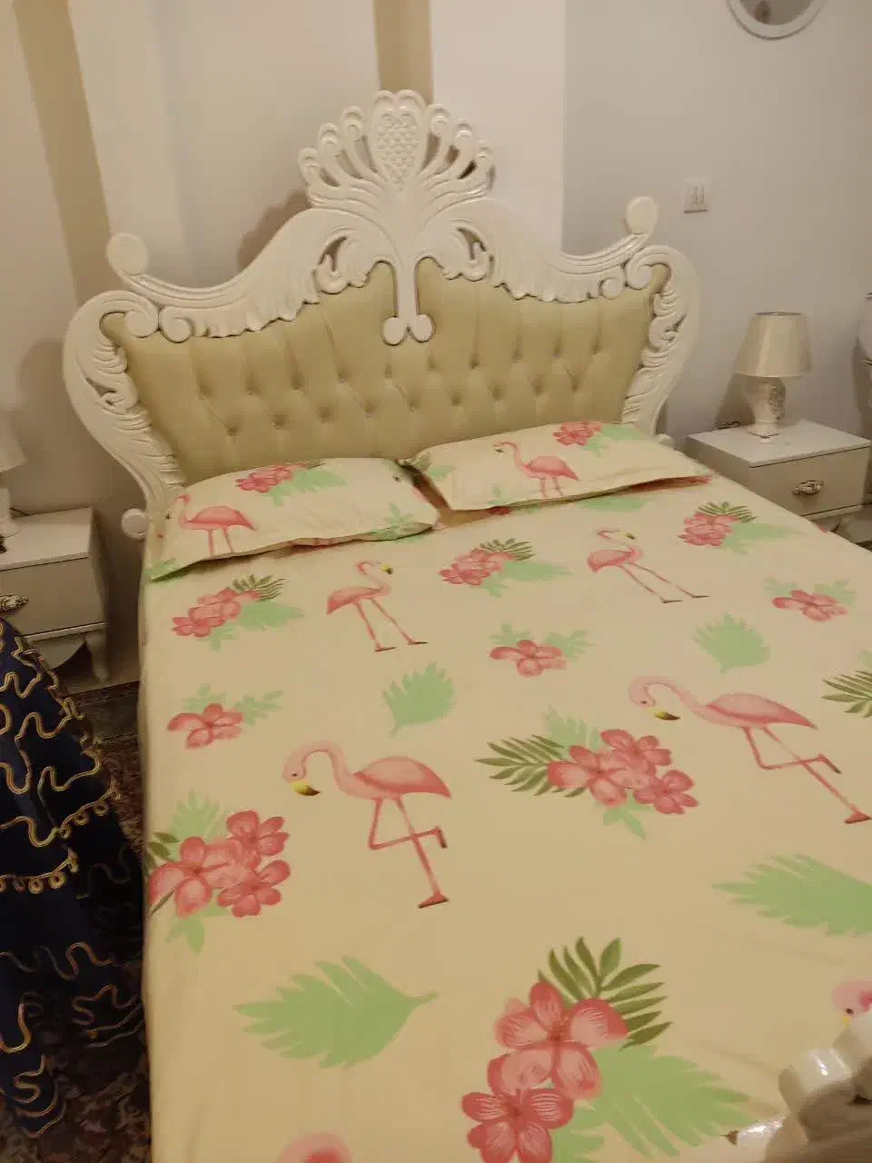 سرویس خواب و فرش شش متری در حد نو|تخت و سرویس خواب|گناباد, |دیوار