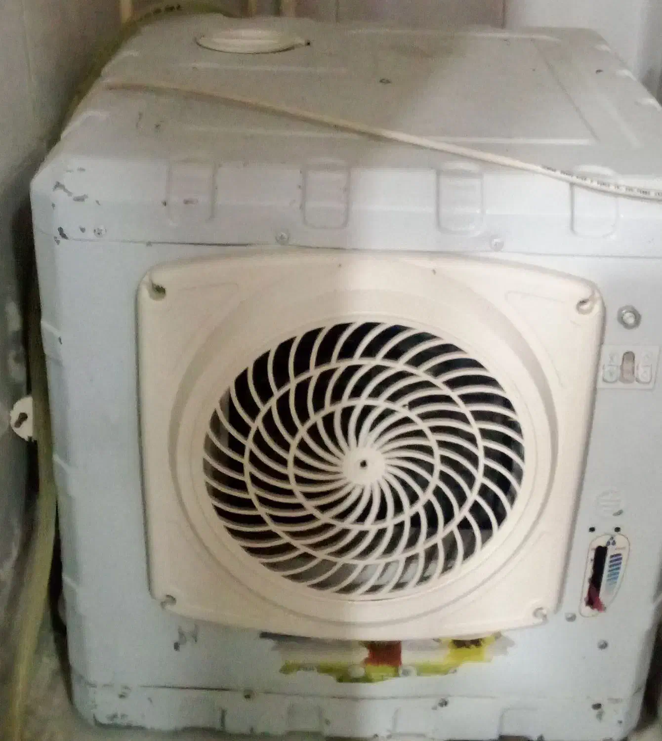 کولر|کولر آبی|قدس, شهر‌قدس|دیوار