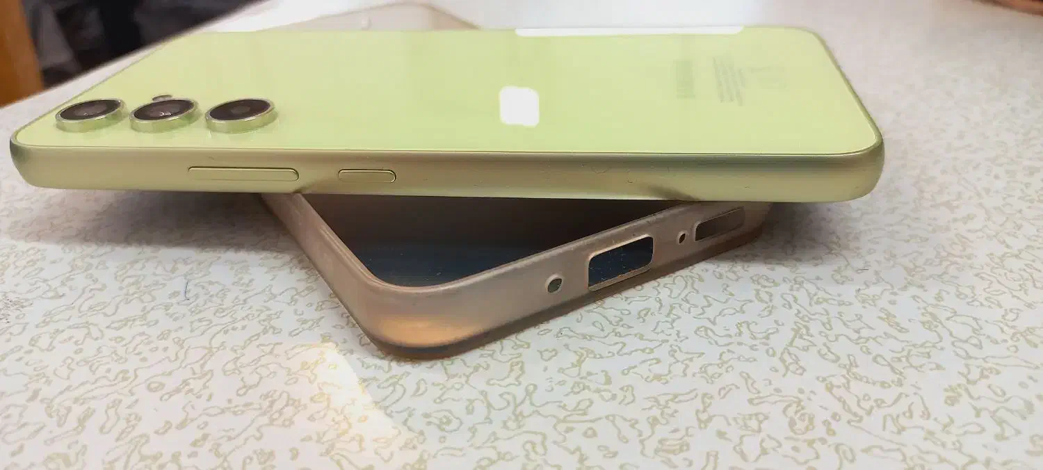 گوشی سالم در حد نو|موبایل|تهران, هرندی|دیوار