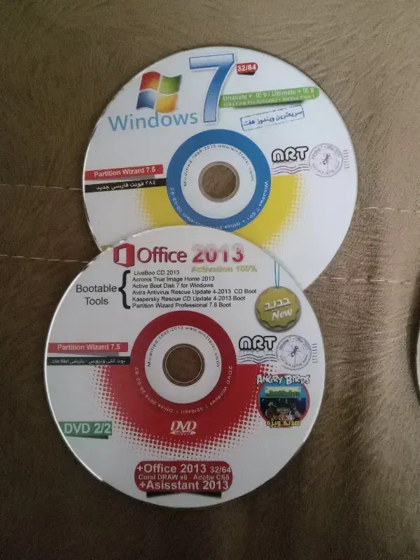 CD نرم افزار ویندوز 7 و 8|قطعات و لوازم جانبی رایانه|بندر انزلی, نوغان|دیوار