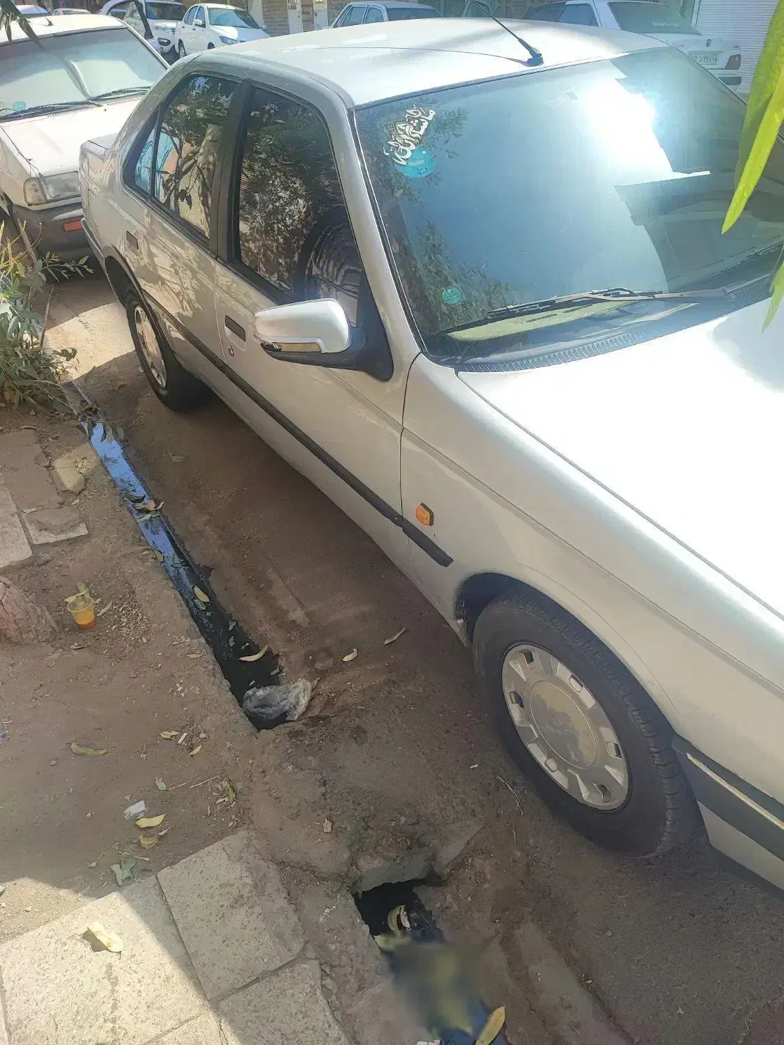 پژو 405مدل۹۰ دوگانه شرکتی بدون افتاب سوختگی|خودرو سواری و وانت|قم, آذر (نکویی)|دیوار