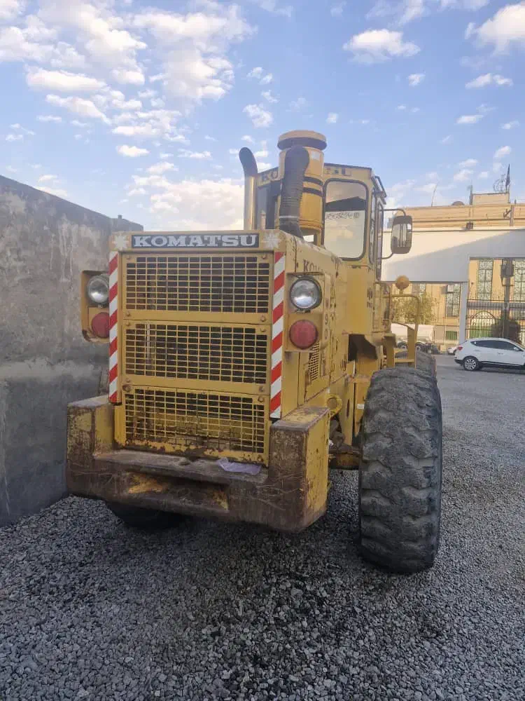 لودر|خودرو سنگین|گناباد, |دیوار