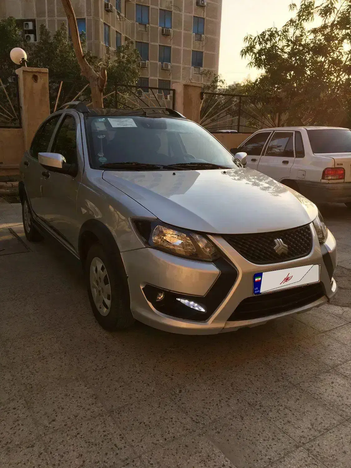 کوئیک R اسفند ۱۴۰۲|خودرو سواری و وانت|بندرعباس, |دیوار