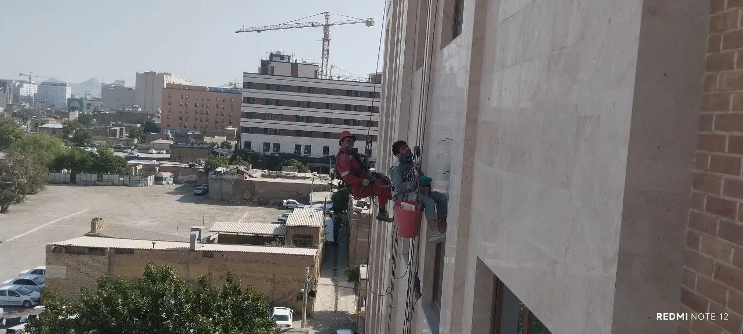 پیچ رولپلاک،شستشو،کارباطناب بندباز،سیمان سفیدپاشی|خدمات پیشه و مهارت|مشهد, احمدآباد|دیوار