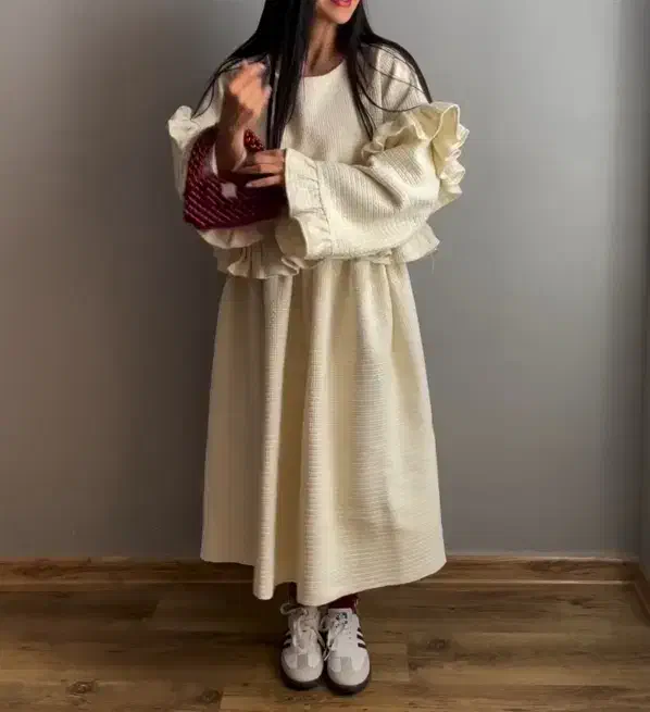 بلوز و دامن|لباس|اهواز, کوی باهنر|دیوار