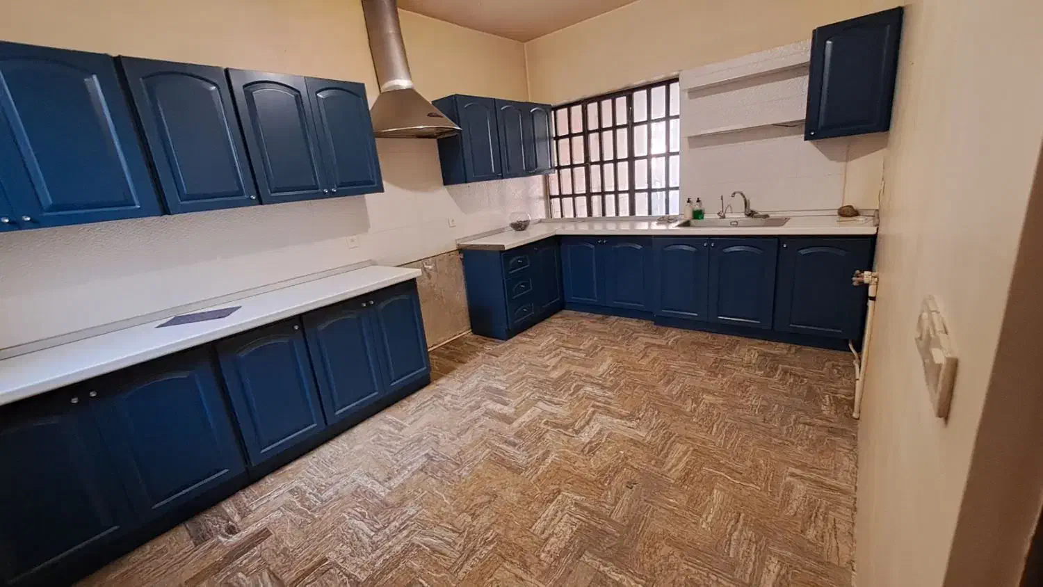 فرعی سهیل/ مترو قیطریه /  700متر/ اداری /دربست|اجارهٔ خانه و ویلا|تهران, قیطریه|دیوار