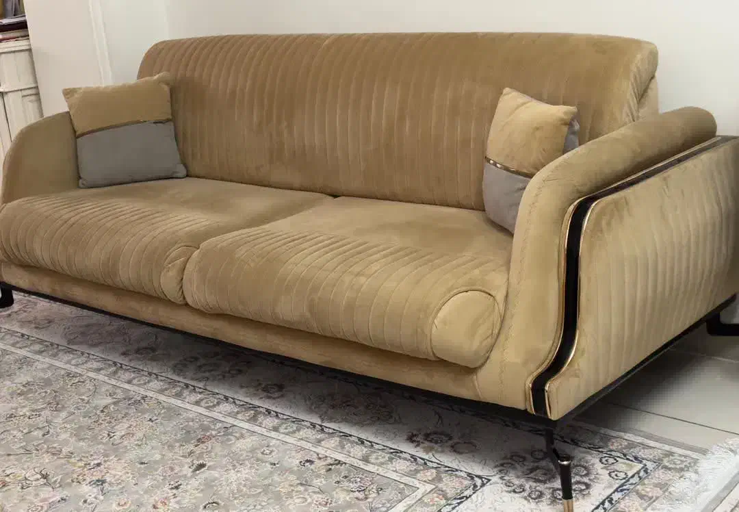 مبل راحتی تخت خواب شو|مبلمان خانگی و میز عسلی|کرج, کمال‌شهر|دیوار