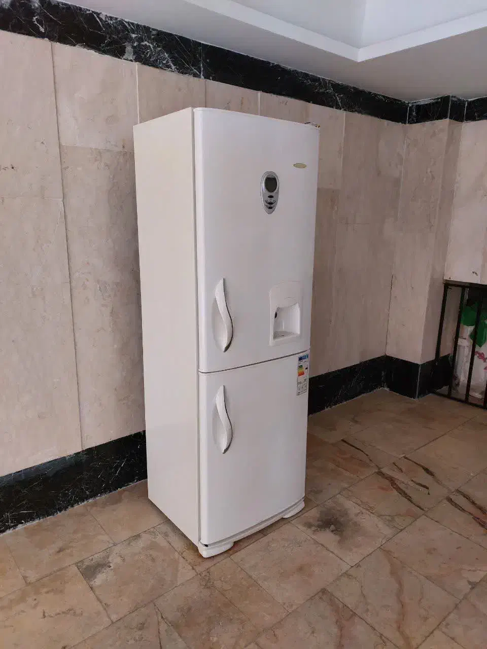 یخچال فریزر امرسان در حد نو|یخچال و فریزر|اندیشه, شهرک کوثر|دیوار