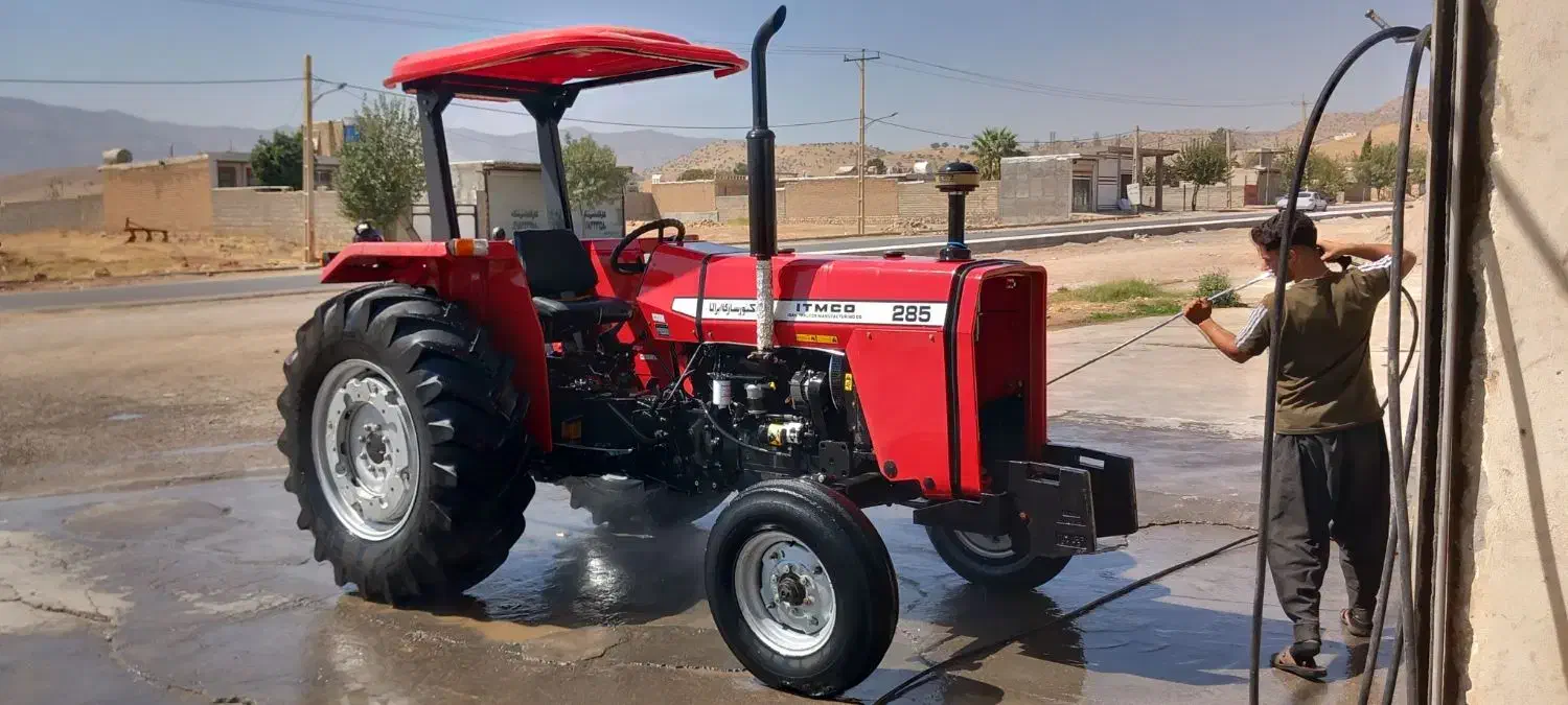 ماکت تراکتور ۲۸۵ مدل۹۱|خودرو سنگین|هلیلان, |دیوار