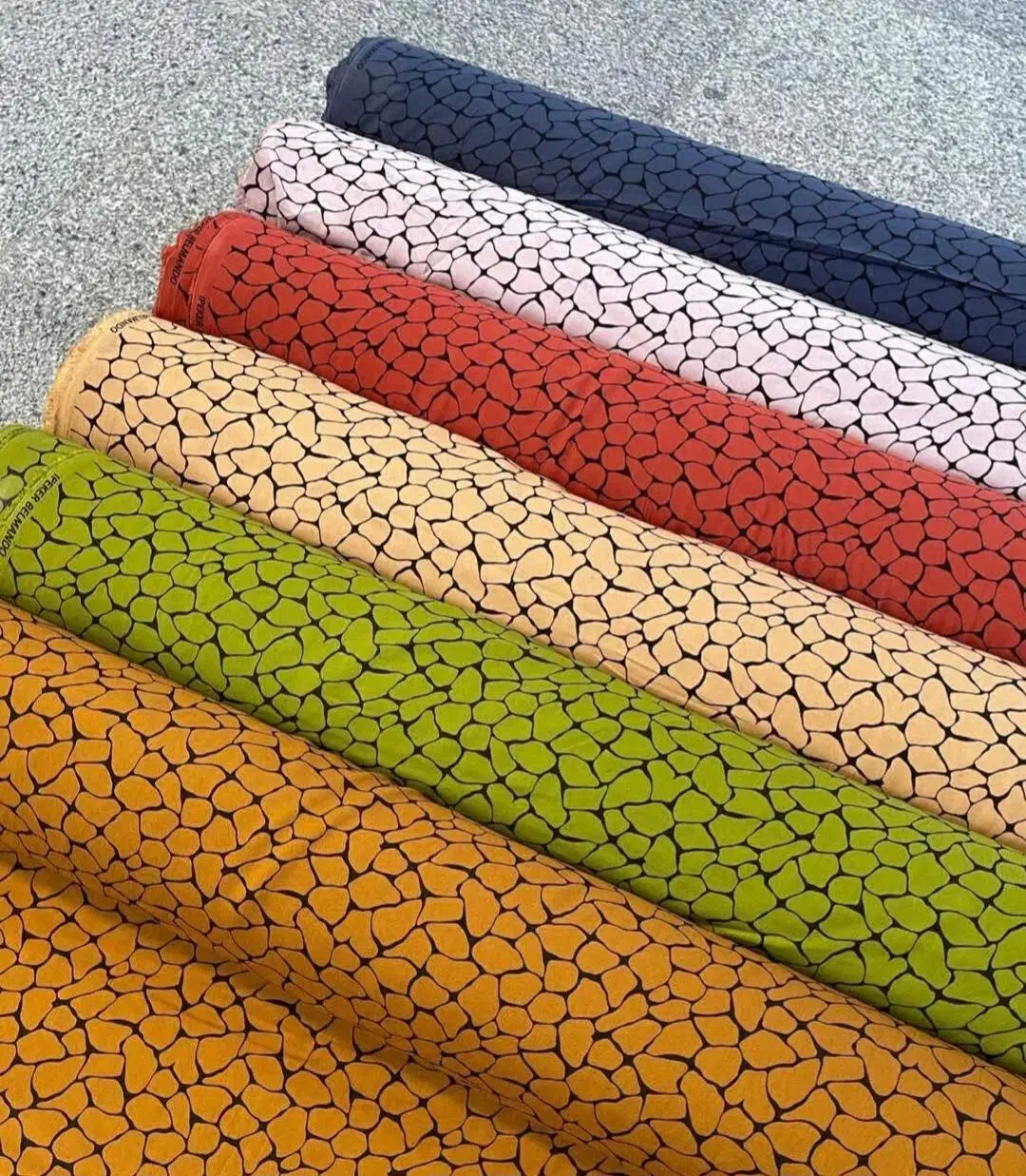 نخ ترک|لباس|سنندج, |دیوار