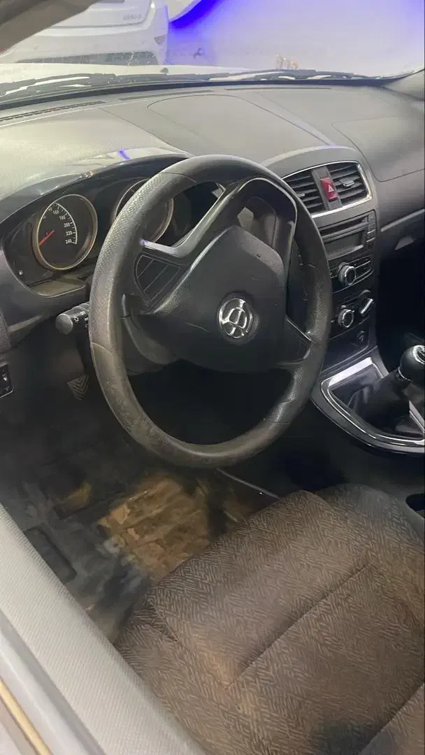 برلیانس متور بزرگ بی رنگ دنده ای|خودرو سواری و وانت|کرج, کوی امامیه|دیوار