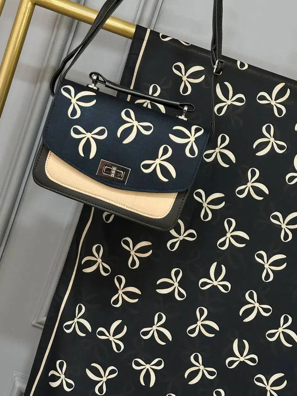 ست کیف و روسری|کیف، کفش، کمربند|اهواز, نادری|دیوار