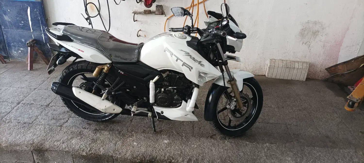 آپاچی فروشی|موتورسیکلت|شاهین دژ, |دیوار