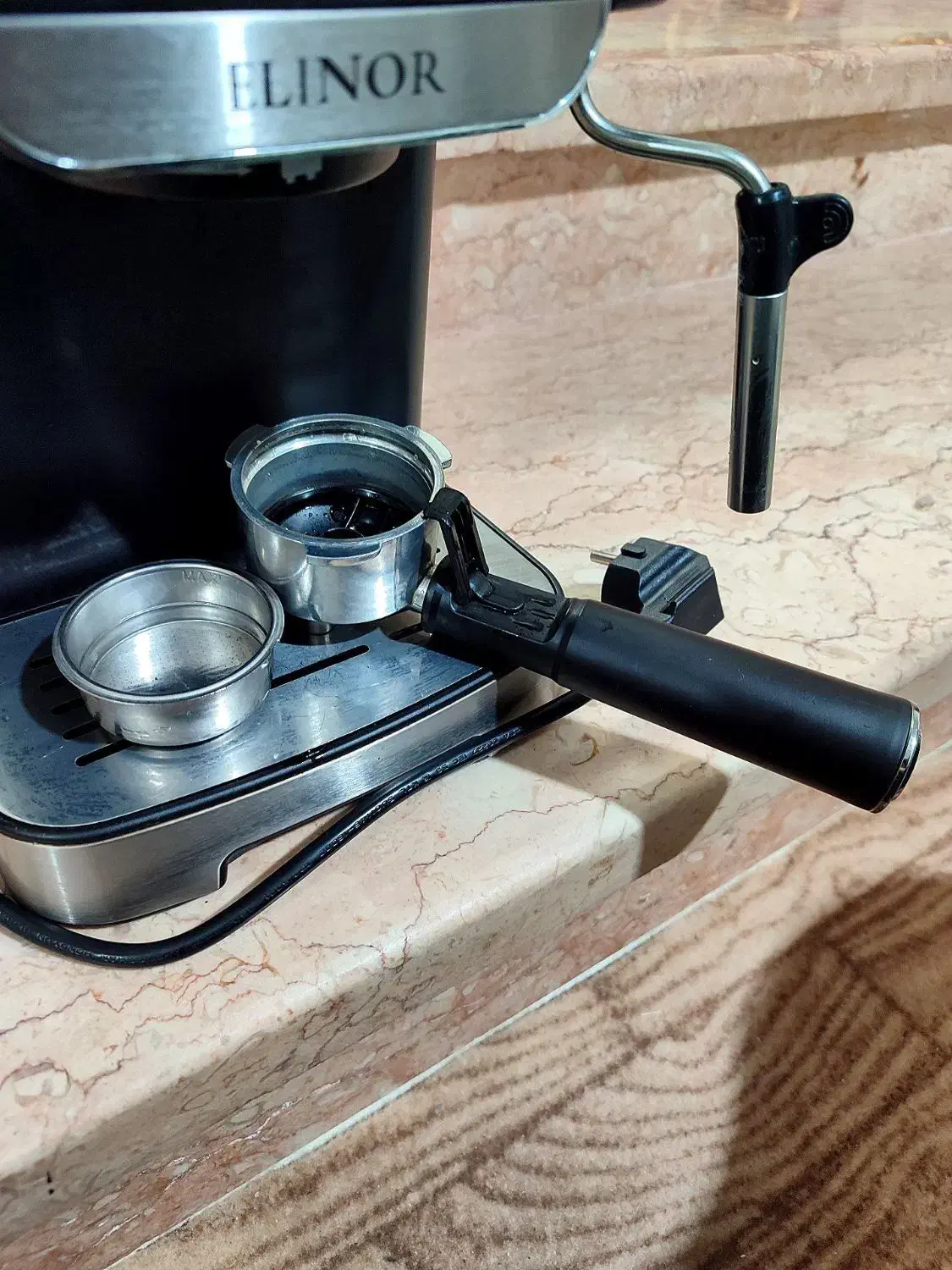 اسپرسو ساز ۲۰ بار|سماور، چای‌ساز، قهوه‌ساز|نظرآباد, رسالت|دیوار