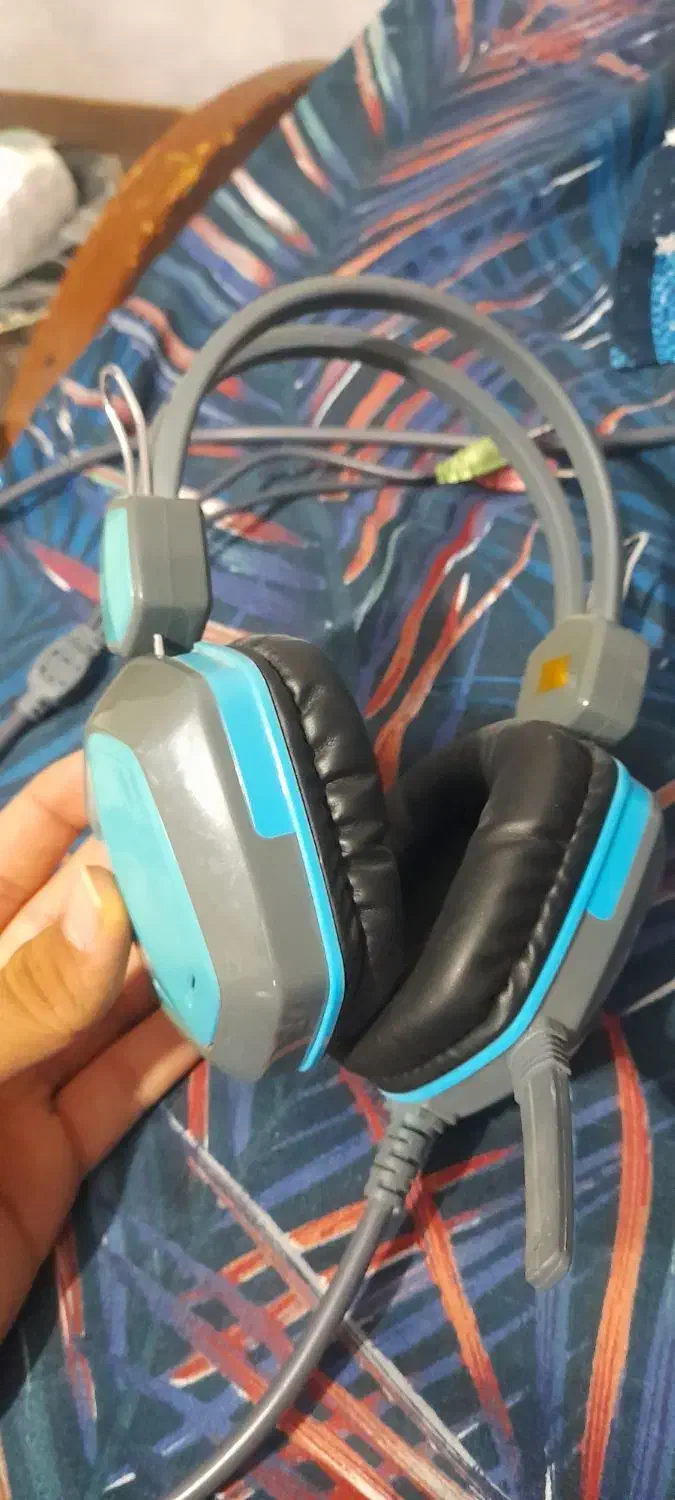 هدست ونوس در حد نو|لوازم جانبی موبایل و تبلت|طبس, |دیوار