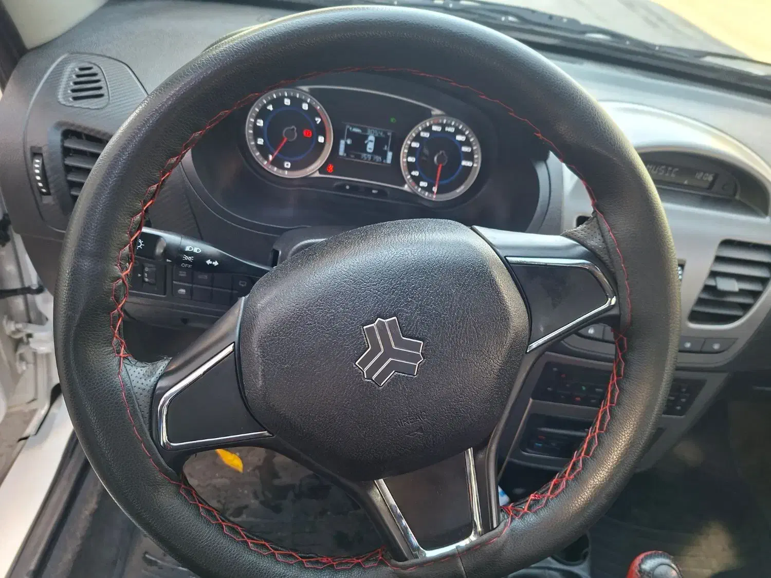 کویکs خشک|خودرو سواری و وانت|بروجرد, |دیوار