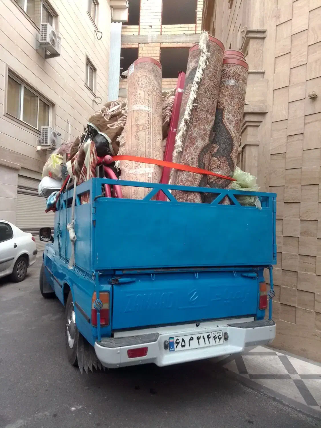 خدمات بار مبلمان*اتوباربری حمل ونقل*کارگری تضمینی|خدمات حمل و نقل|رشت, منظریه|دیوار