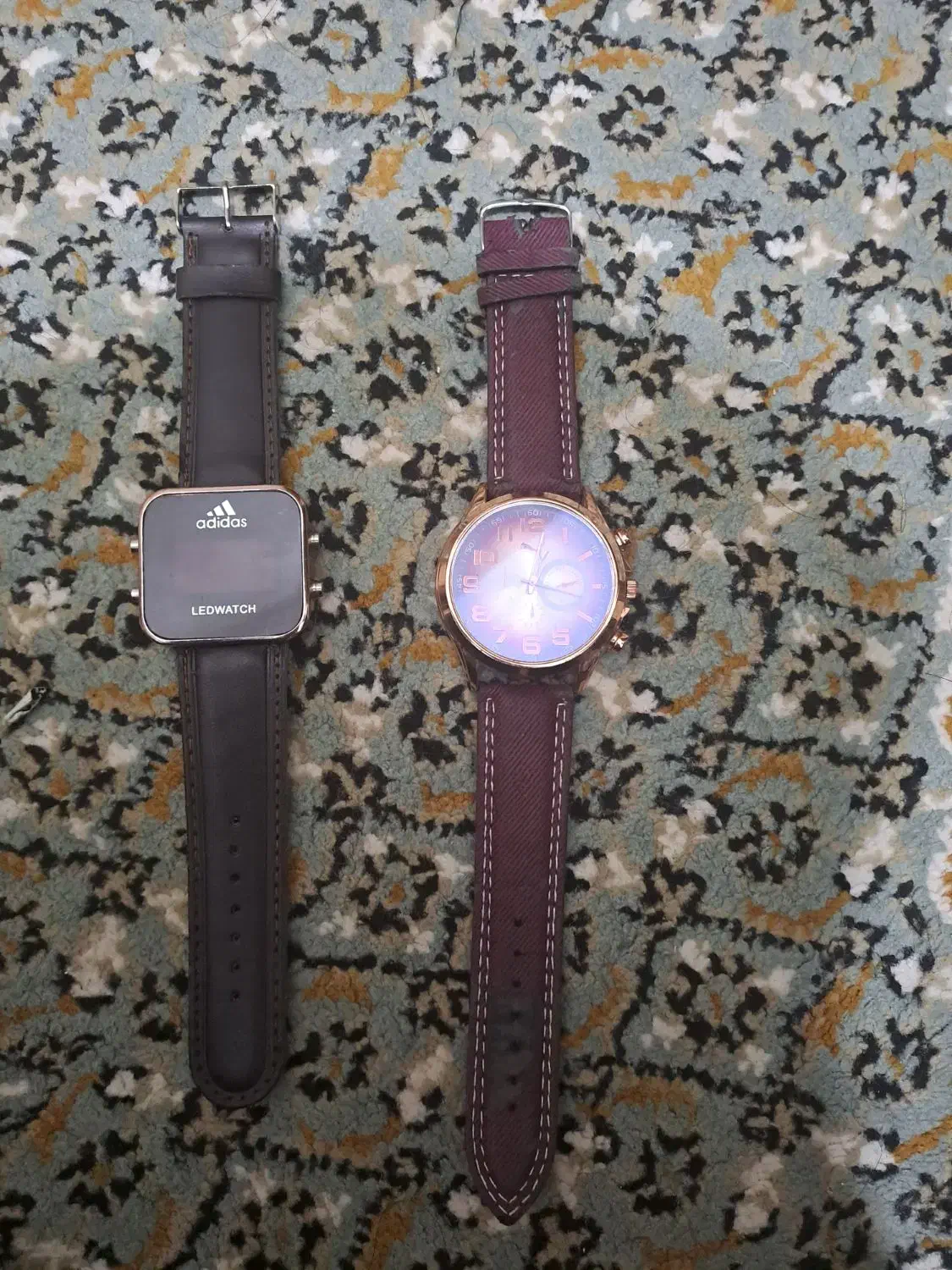 دوعدد ساعت مچی|ساعت|مشکیندشت, |دیوار