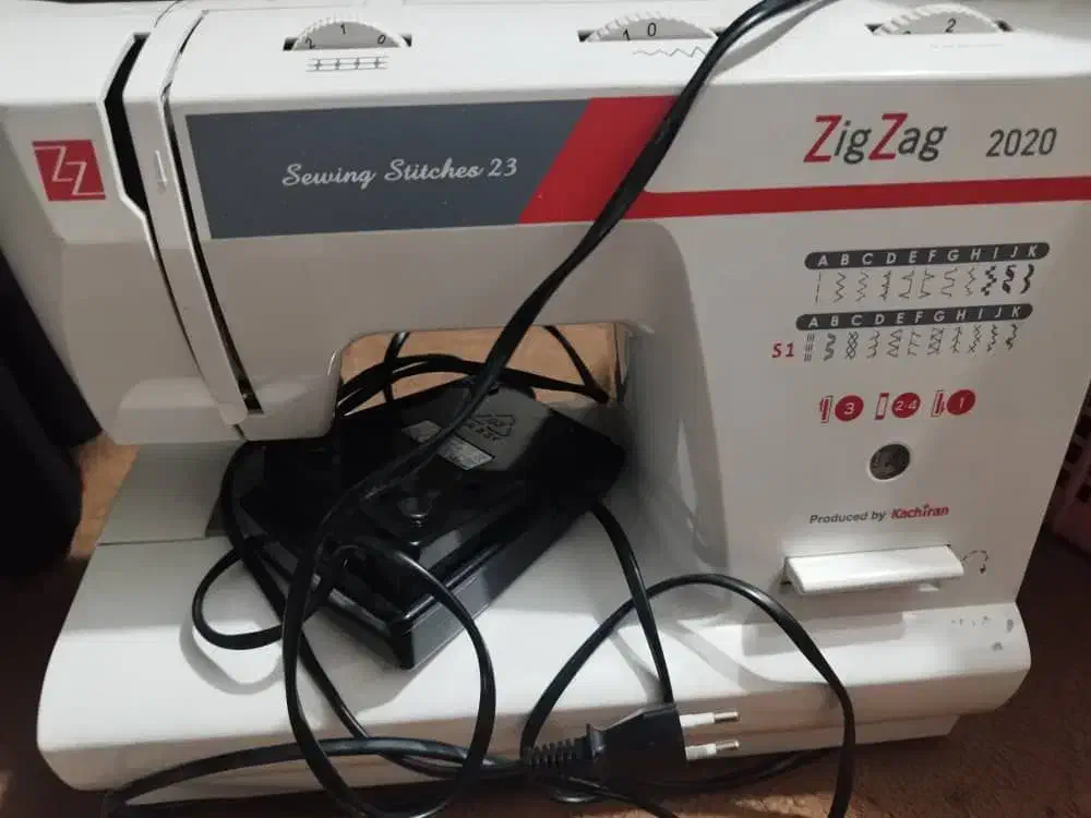 چرخ خیاطی کاچیران|چرخ خیاطی و ریسندگی|برخوار, |دیوار