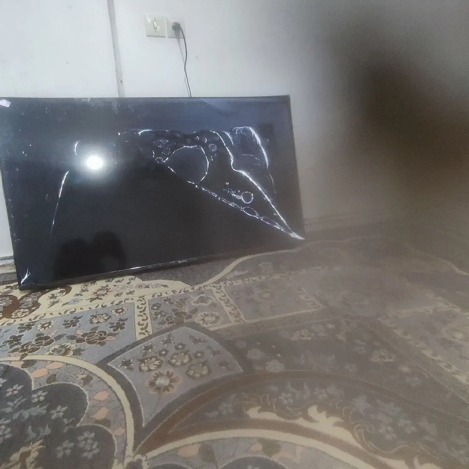 تلوزیون 58اینج|تلویزیون و پروژکتور|کوهدشت, |دیوار