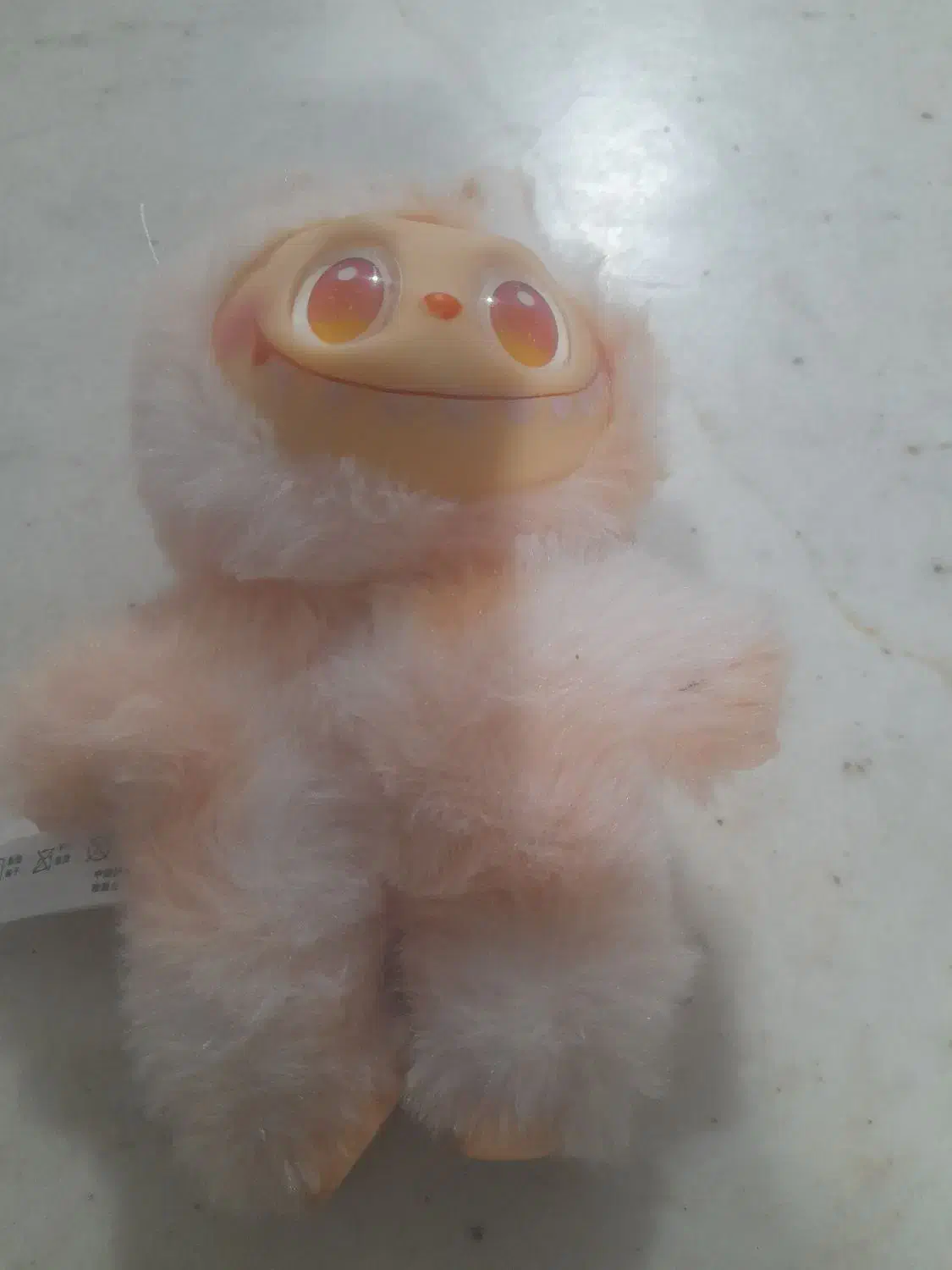 عروسک لبوبو|اسباب‌بازی بچه|اصفهان, کساره|دیوار