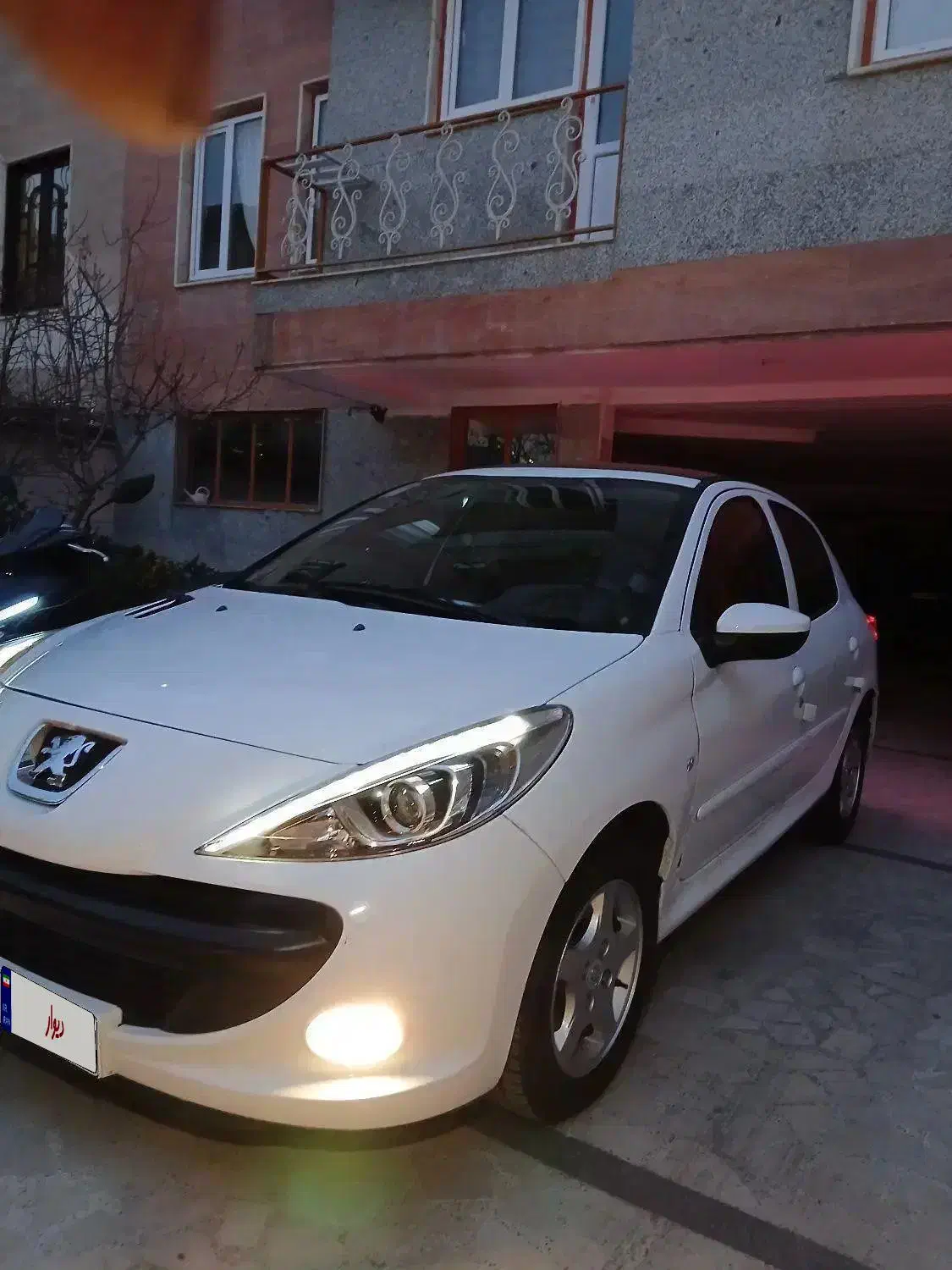 207 پانا|خودرو سواری و وانت|اندیشه, اندیشه فاز ۲|دیوار