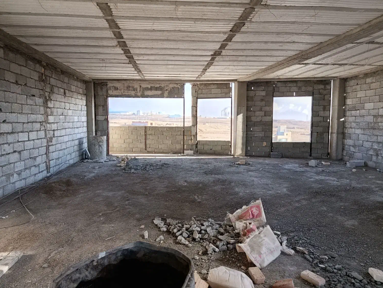 پیش فروش آپارتمان با چشم انداز زیبا|فروش آپارتمان|نمین, |دیوار