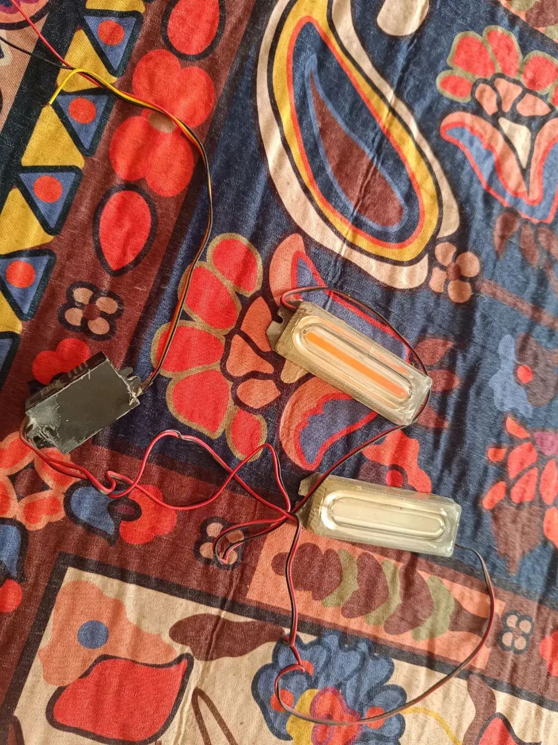 چراغ پلیسی|قطعات یدکی و لوازم جانبی|شیراز, کوشک میدان|دیوار