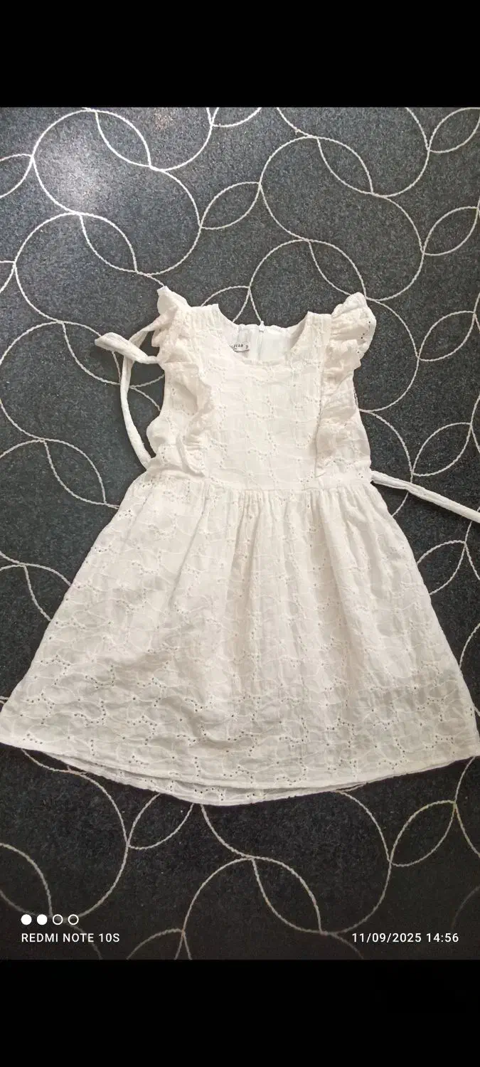 لباسهای بچگانه و لباس رایگان بچگانه|کفش و لباس بچه|ری, ظهیرآباد|دیوار