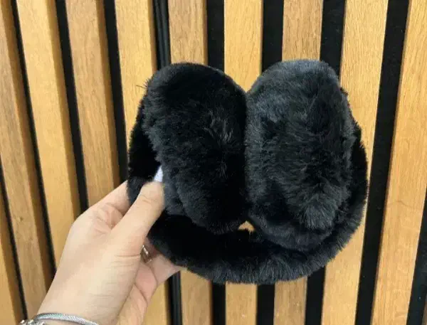 گوشگیر|لباس|قم, قلعه کامکار|دیوار