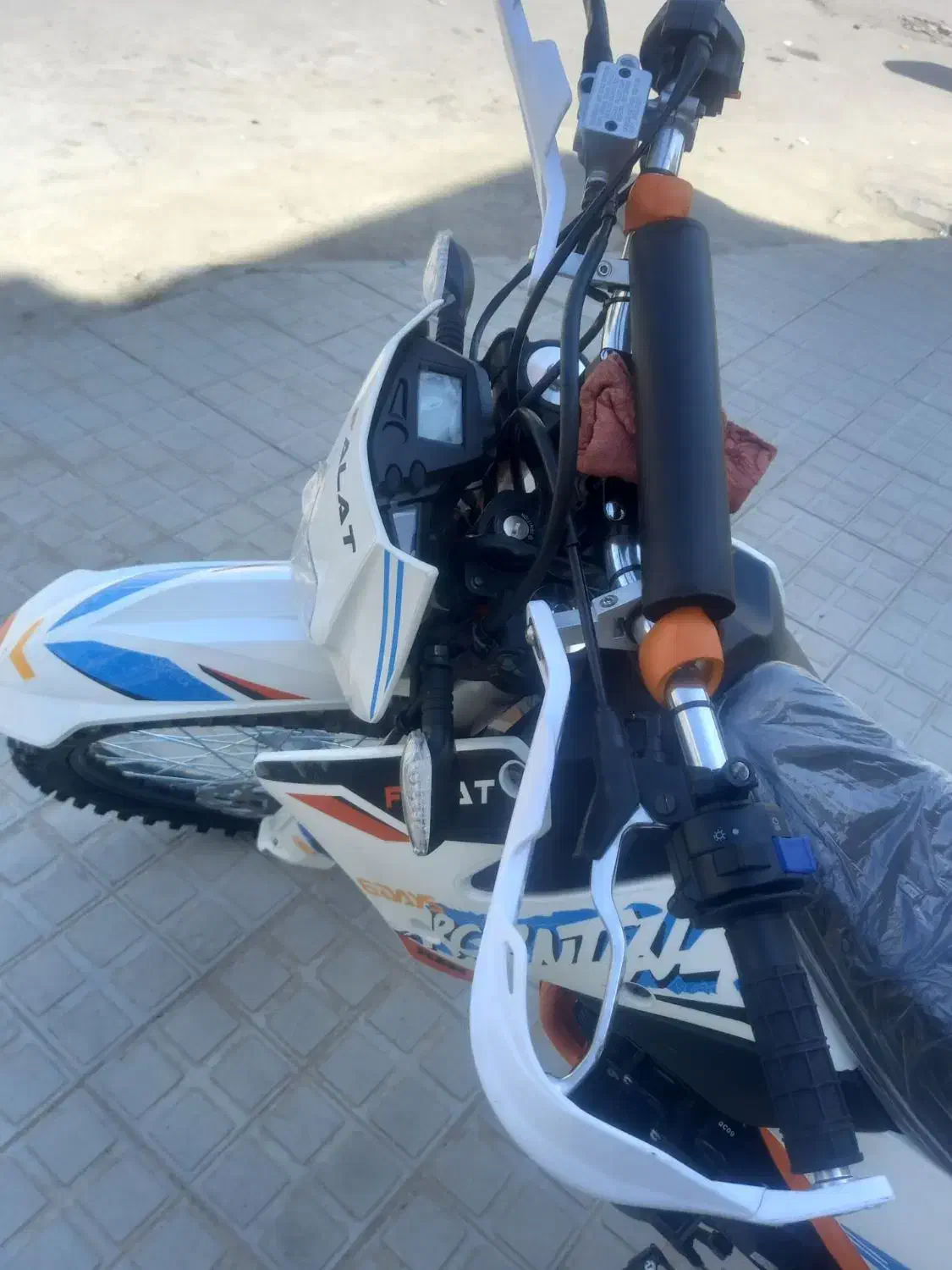 ۲۸۰|موتورسیکلت|آشخانه, |دیوار