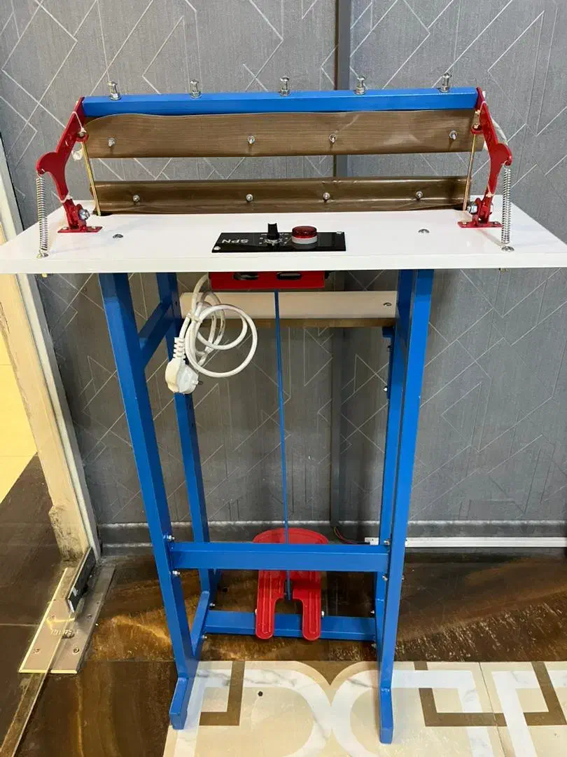 دستگاه دوخت پدالی ایستاده|فروشگاه و مغازه|شاهین‌شهر, حافظ شمالی|دیوار