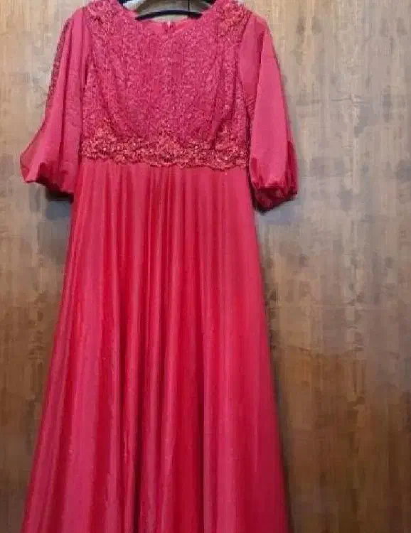 لباس مجلسی|لباس|مسجد سلیمان, |دیوار