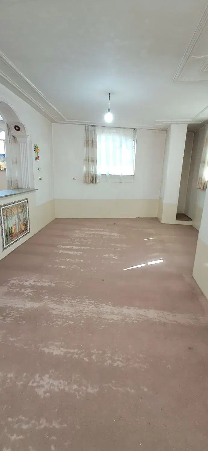 رهن و اجاره منزل یکخوابه- تخلیه- بر روی خیابان|اجارهٔ خانه و ویلا|شیراز, شهرک کوشکک|دیوار