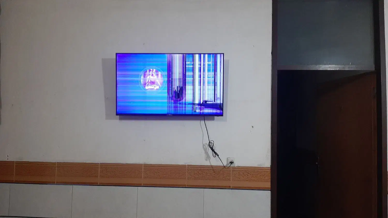 تلوزیون دوو|تلویزیون و پروژکتور|بم, |دیوار