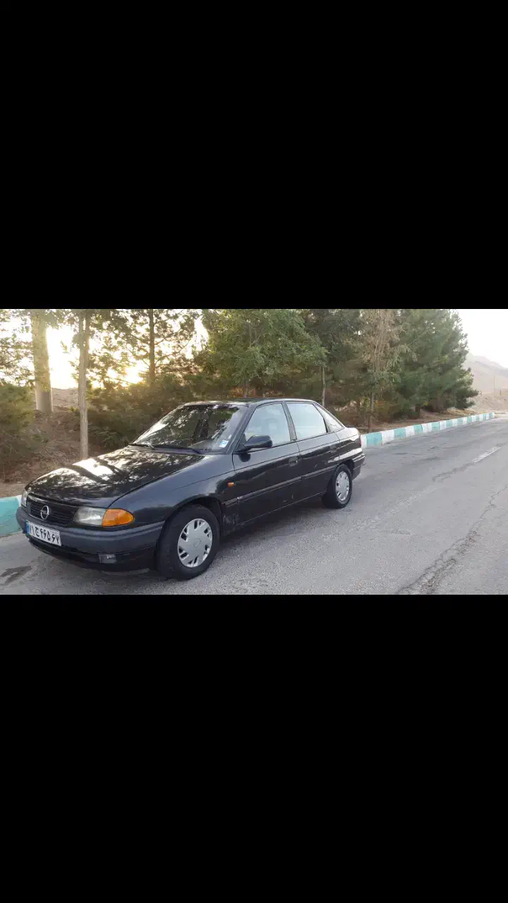 اپل آسترا ۱۹۹۴|خودرو سواری و وانت|اصفهان, سپاهان‌شهر|دیوار