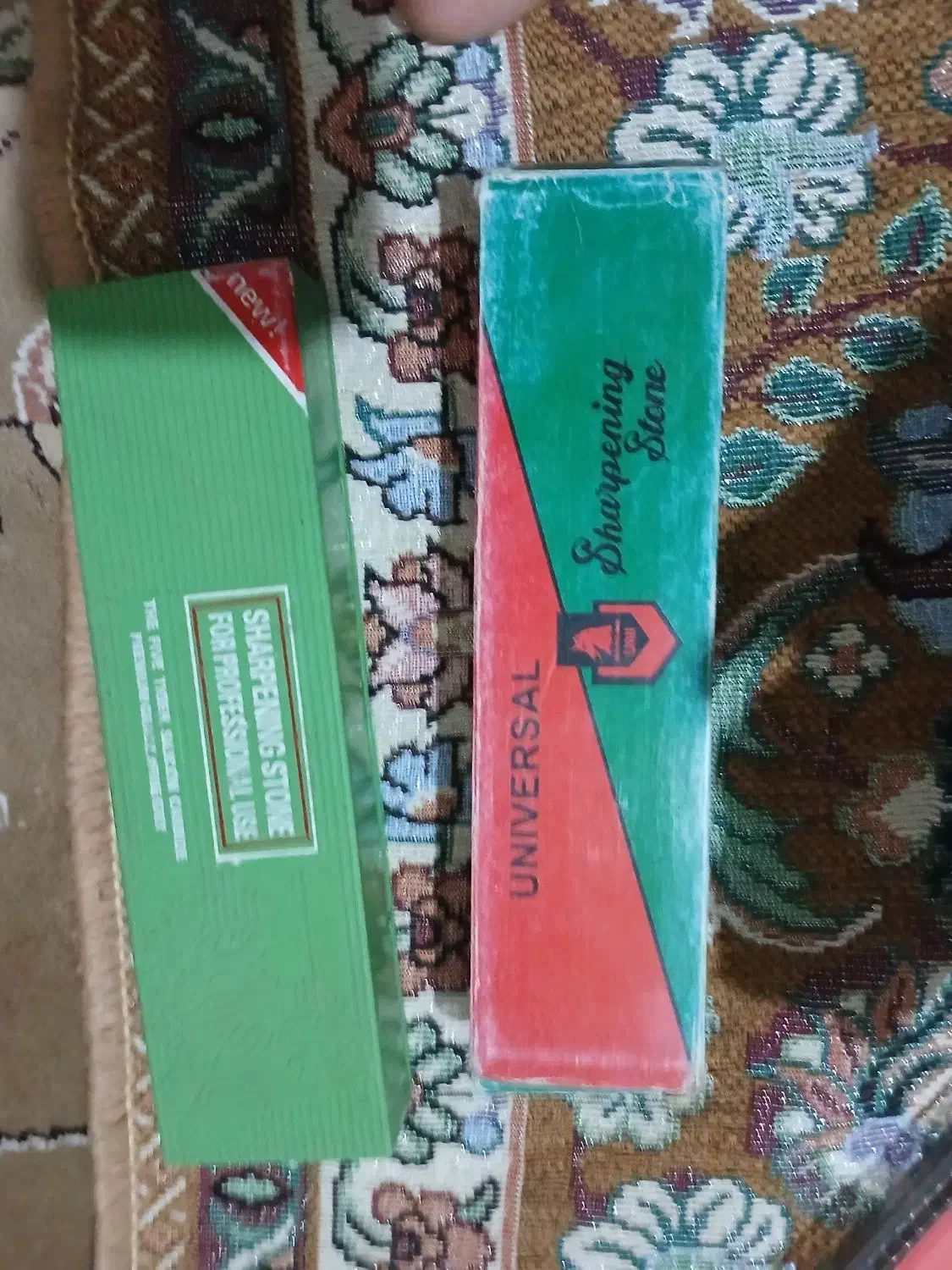 چاقو وسنگ|کلکسیون اشیاء عتیقه|قم, شاه ابراهیم|دیوار