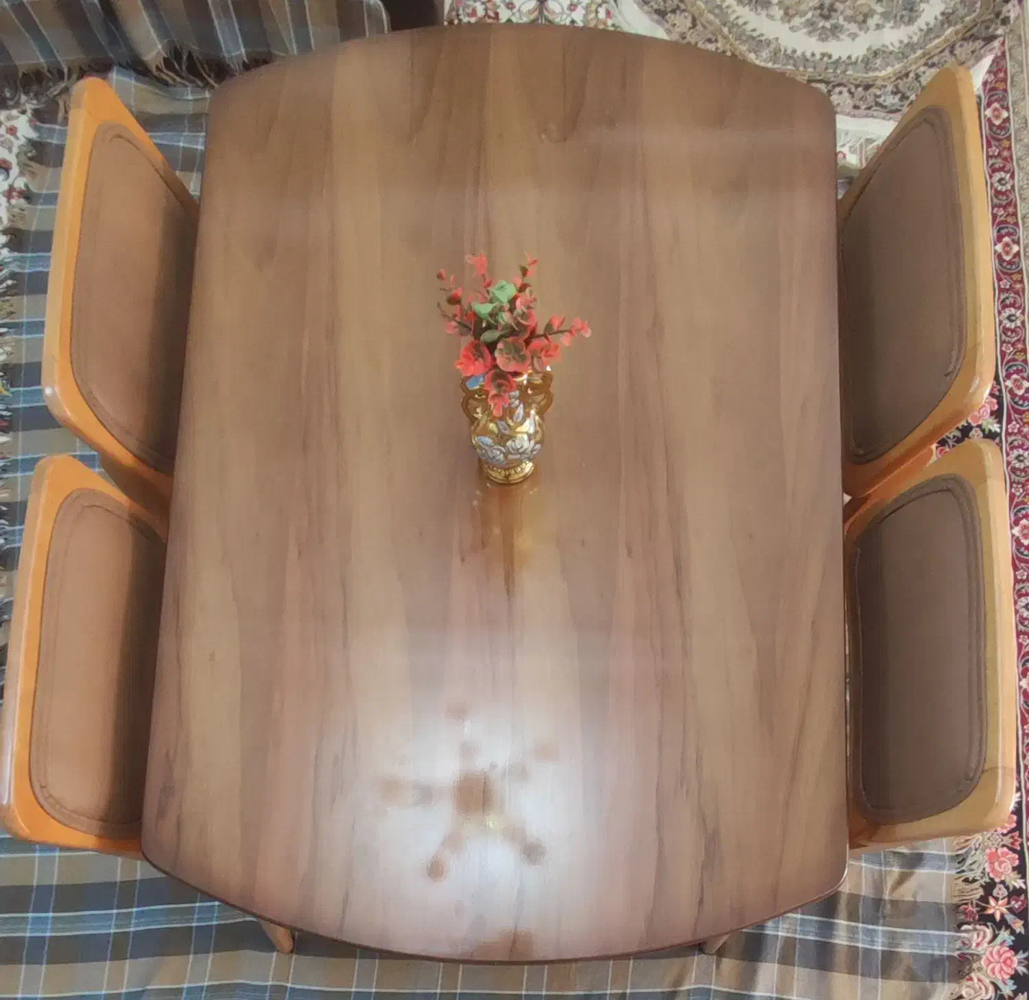 میز 4نفره غذا خوری|میز و صندلی غذاخوری|همدان, |دیوار