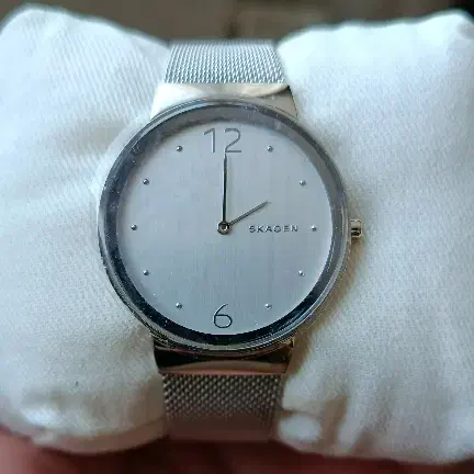 ساعت مچی زنانه|ساعت|شیراز, لاله|دیوار