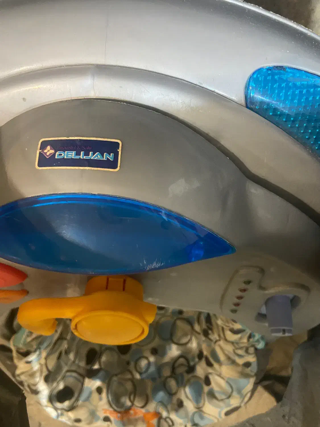 نی نی تاب و روروک و کریر|اسباب و اثاث بچه|قائم‌شهر, |دیوار