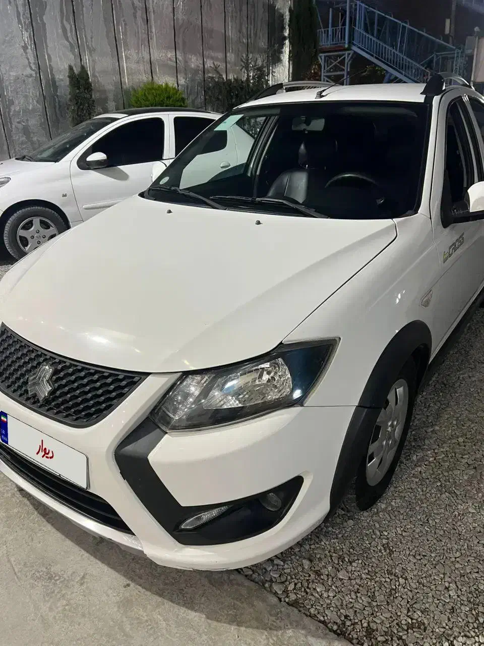 کوئیک R 1404|خودرو سواری و وانت|چالوس, |دیوار