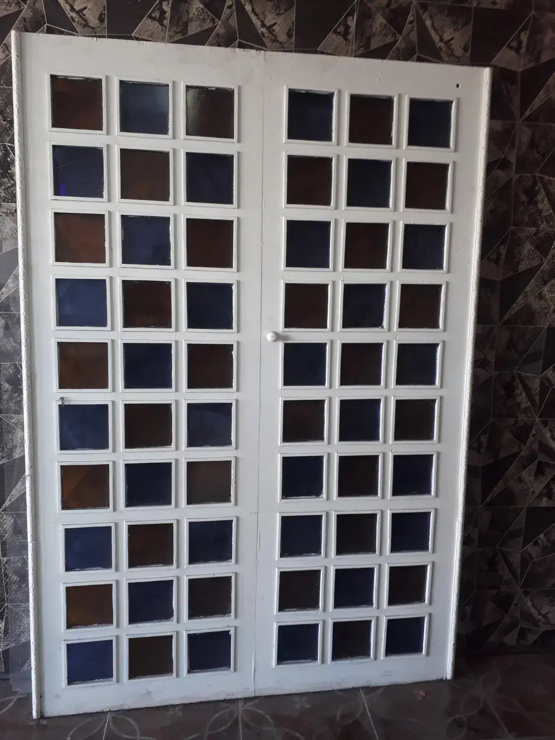 یک عدد درب دکوری ویک عدد دکوری چوبی|کلکسیون اشیاء عتیقه|ملایر, |دیوار