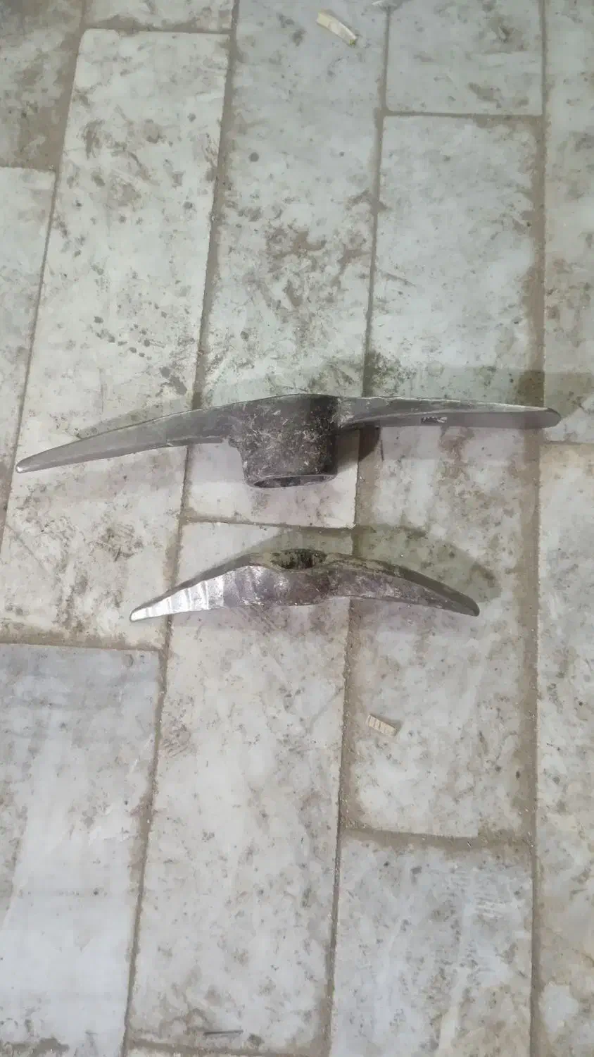 کلنگ ، قلم،تیشه تیز کنی ،اهنگری، چاقو تیز کنی|ابزارآلات|بیرجند, |دیوار