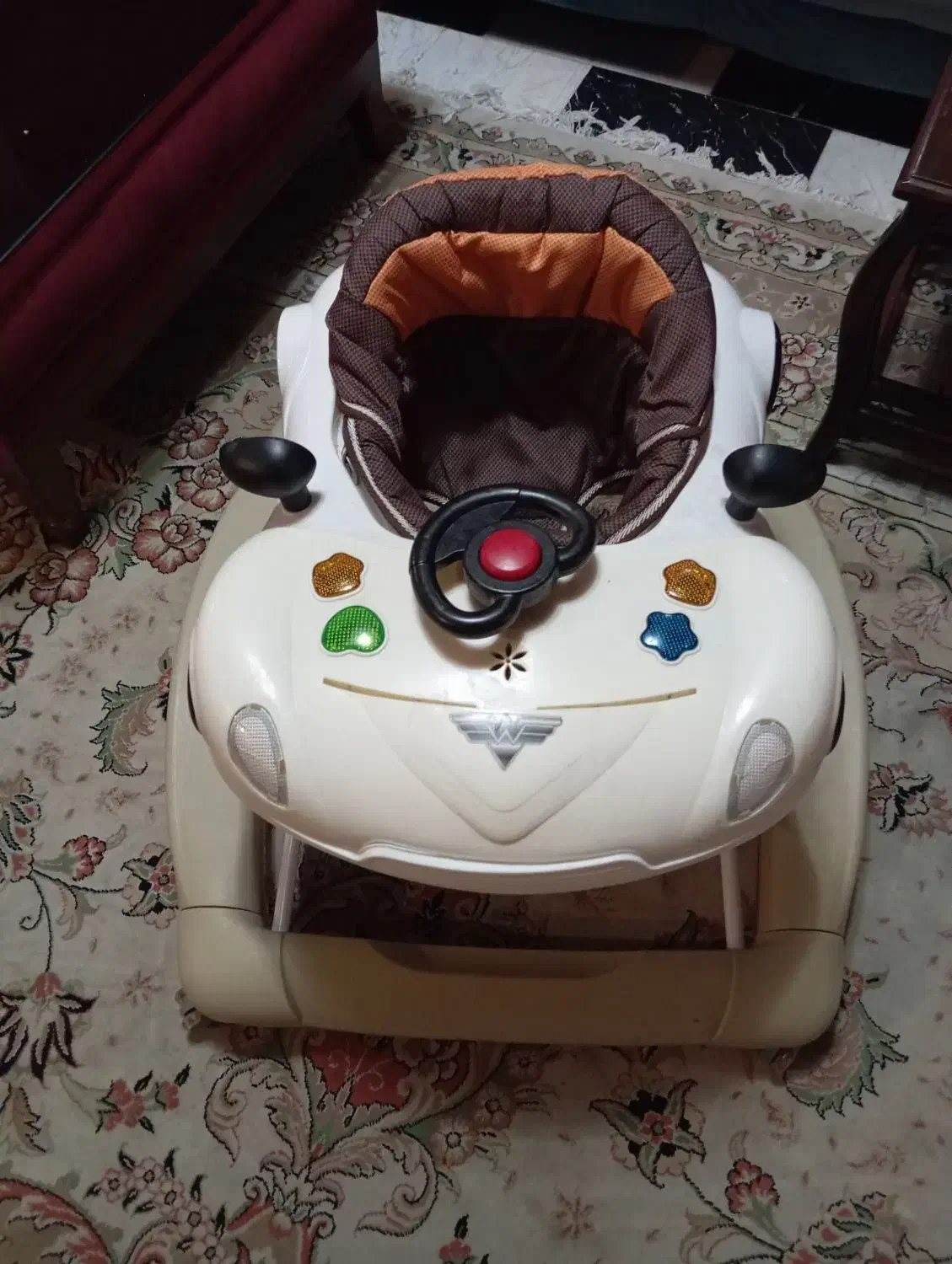 روروئک وکریر وآغوش کودک|اسباب و اثاث بچه|تهران, امیریه|دیوار