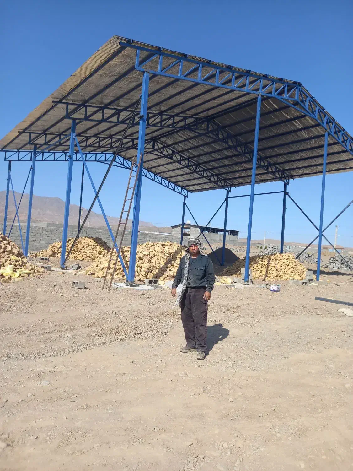 اجرای سقف شیروانی از صفر تاصد|خدمات پیشه و مهارت|یزد, |دیوار