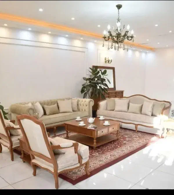 مبل فرانسوی شرکتی ب همراه دفترچه قسط اونم بدون چک|مبلمان خانگی و میز عسلی|قزوین, |دیوار